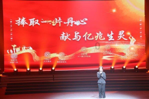 文森特担心伯利坚持“金元道路”，拉什福德能否投靠魔力鸟？